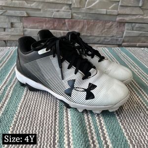 Boys Under Armour Cleats